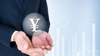 2社間ファクタリングの手数料・審査スピード比較！即日資金化対応も解説の記事のアイキャッチ画像